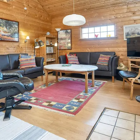 6 Person In Rsted * Ørsted